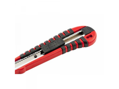 Нож, 9 мм выдвижное лезвие, метал. направляющая, эргономичная двухкомпонентная рукоятка//MATRIX от MATRIX Нож, 9 мм выдвижное лезвие, метал. направляющая, эргономичная двухкомпонентная рукоятка//MATRIX