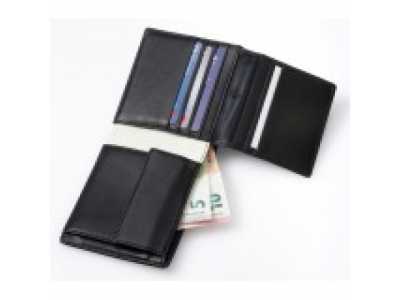 Мужской кожаный кошелек Mercedes Men’s Wallet, Maybach, Black от Mercedes Мужской кожаный кошелек Mercedes Men’s Wallet, Maybach, Black