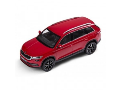 Модель автомобиля Skoda Kodiaq, Scale 1:43, Red Velvet от VAG Модель автомобиля Skoda Kodiaq, Scale 1:43, Red Velvet