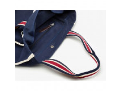 Хозяйственная сумка Volkswagen Classic Shopping Bag, артикул 000087317P530 от VAG Хозяйственная сумка Volkswagen Classic Shopping Bag, артикул 000087317P530