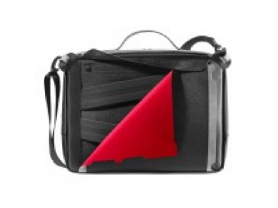 Сумка-рюкзак Audi Sport 2 in1 Bag Alcantara, Black/Grey от VAG Сумка-рюкзак Audi Sport 2 in1 Bag Alcantara, Black/Grey